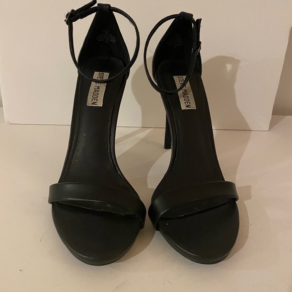 Steve Madden leather strappy heel. - Picture 5 of 6